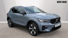 Volvo Xc40 2.0 B4P Plus Dark 5dr AWD Auto Petrol Estate